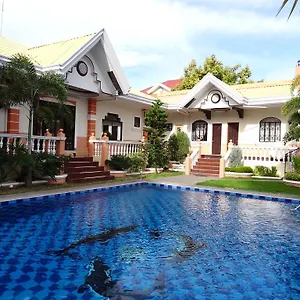 The Executive & Guest house Davao